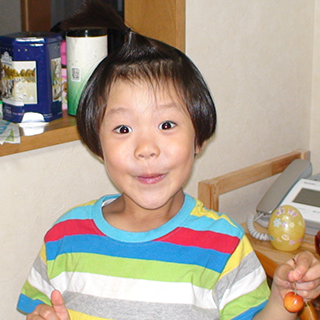 好奇心旺盛です!いたずらっ子ですが面白い子です!