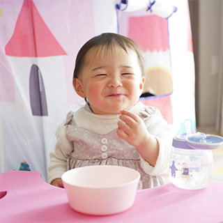 食べるの大好き!いつもニコニコです♪