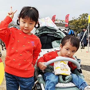 春から年長組さんと年少組さん!