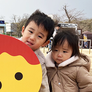 万博記念公園でたこるとぱしゃり!!2人ともたこ焼きが大好物なので、たこ焼きに大喜び!!