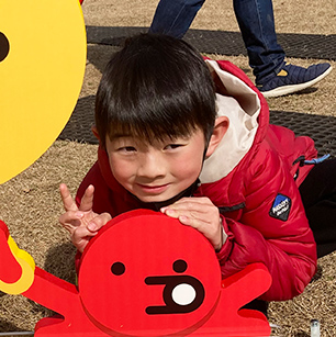 何かもらえるなら、写真を撮る!と張り切ってました!