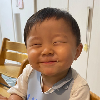食べてるときが1番幸せなボーイ。毎日癒やされてます。