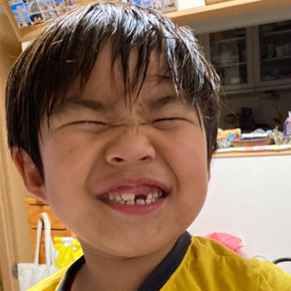 元気いっぱいまだまだやんちゃボーイです