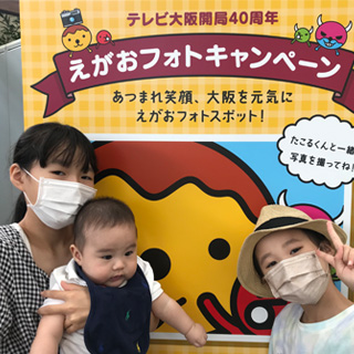 歳の差で産まれた弟とその子を愛でる2人のパワーガールズ。