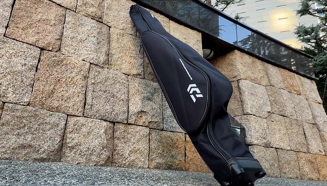 THEフィッシング視聴者プレゼント Fロッドケース138RW