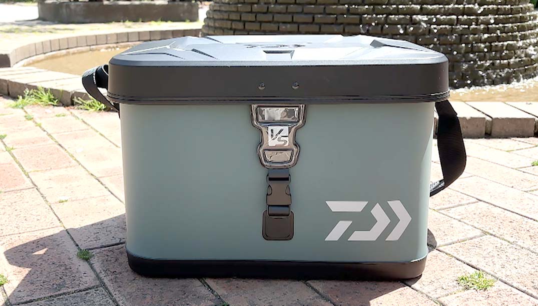 THEフィッシング視聴者プレゼント VS タックルバッグS40