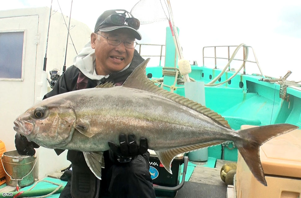 Angler: 村越　正海